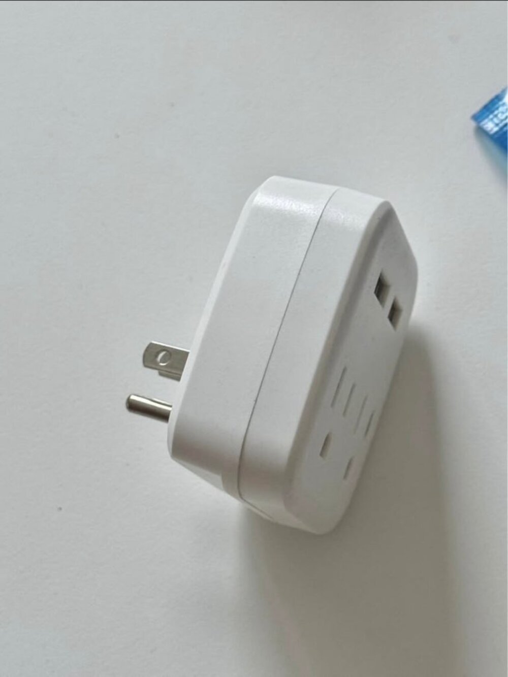 Cube Outlet Tap 3 AC Outlets 2 USB Power Splitter 10A